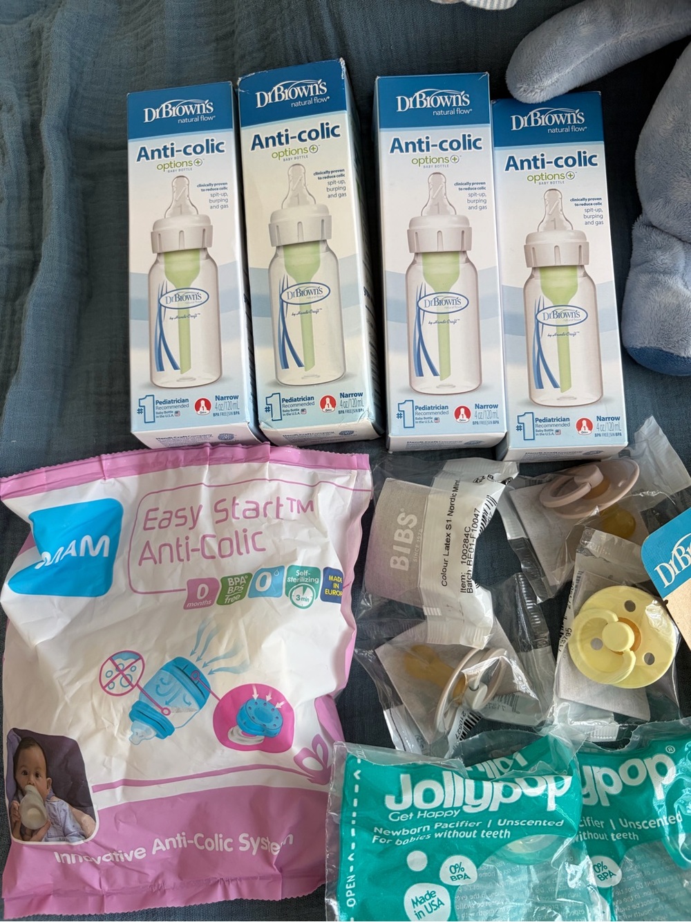 Baby essentials bundle - Picture 3 of 17
